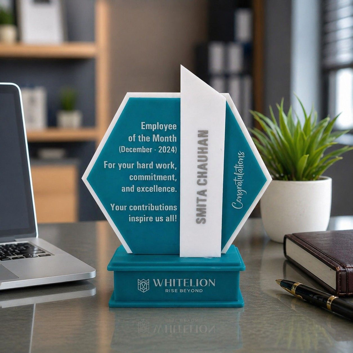 Personlized acrylic trophy