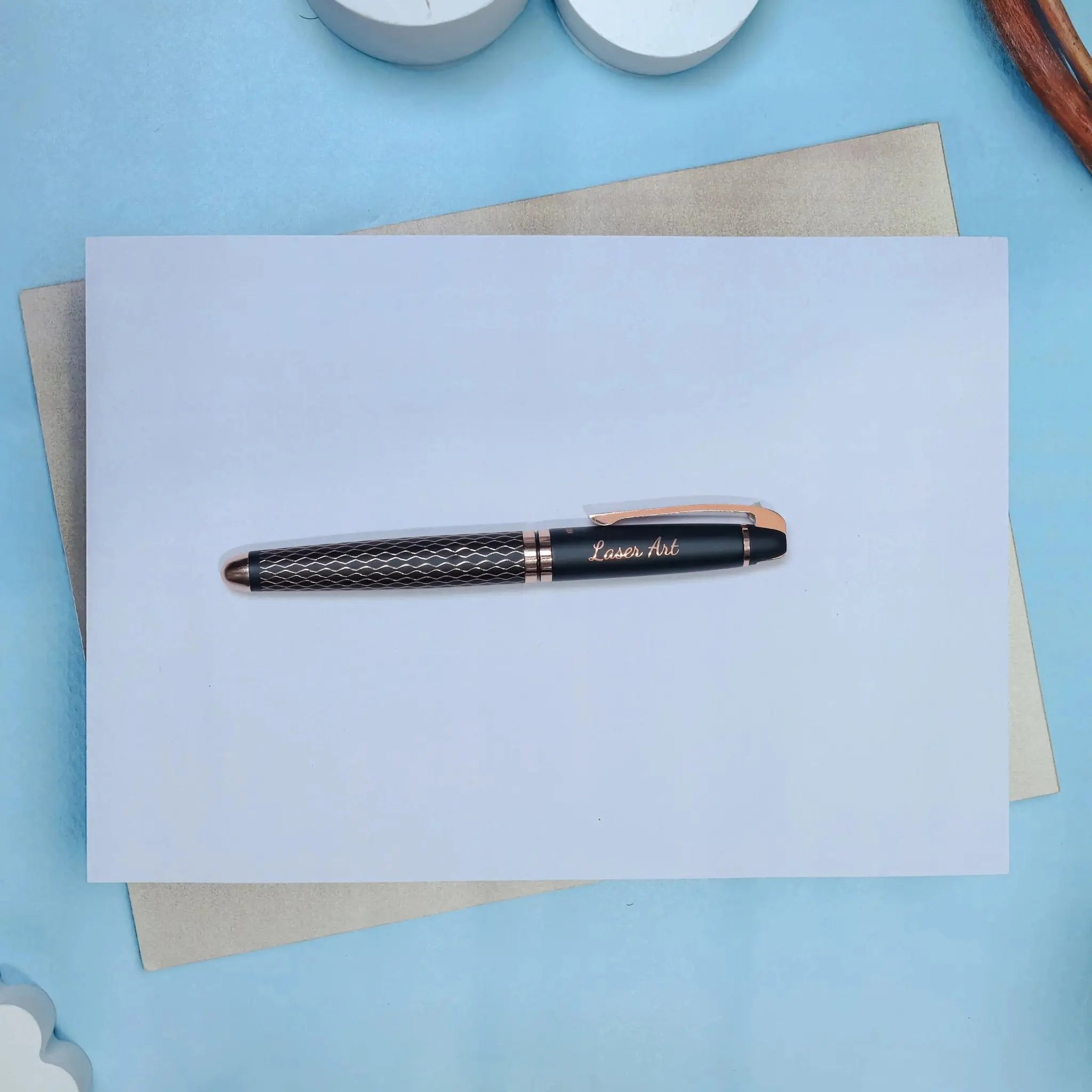 Exquisite Diamond Pattern Engraved Pen in Black with Metallic Rosé ...