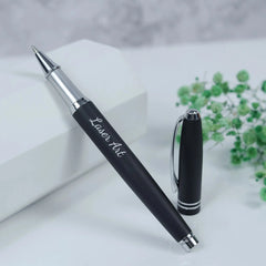 Personalized Love Me Black Pen - A Unique Writing Instrument for Romantics and Sentimental Souls